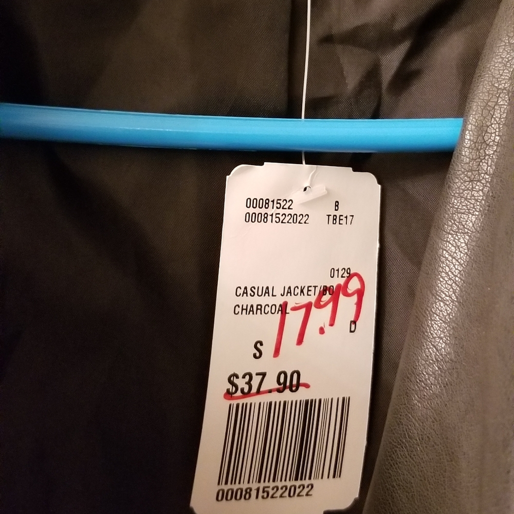 Jacket - Picture 3 of 4